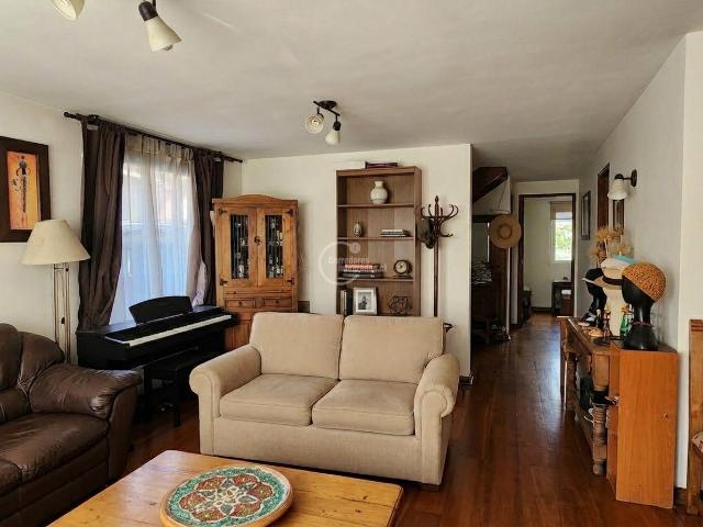Casa en arriendo en Vitacura, Provincia de Santiago