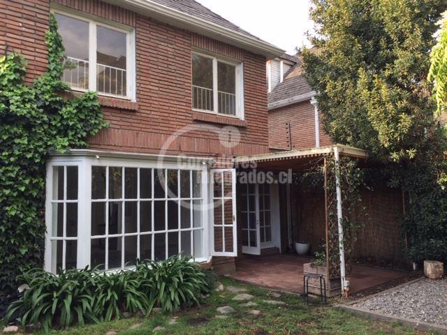 Casa en arriendo en Vitacura, Provincia de Santiago