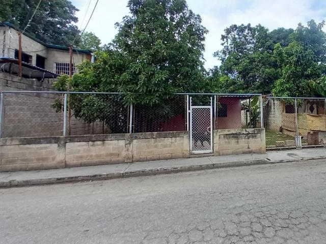 Casa en venta en El Cabrito, Quebrada Honda