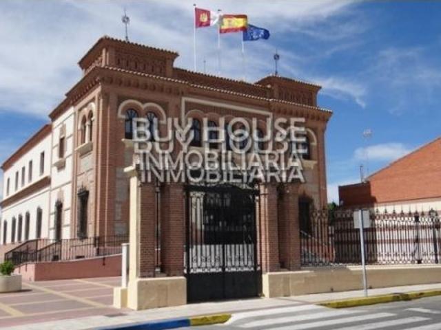 Casa en venta en Yuncos, Polígono Industrial