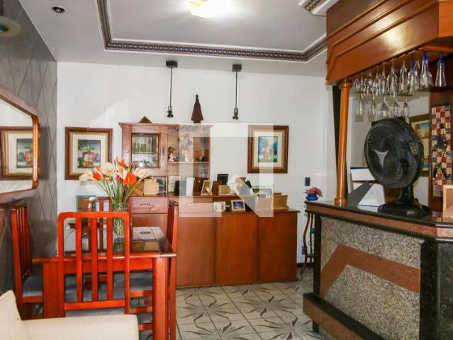 Casa aluguel em Região Geográfica Imediata do Rio de Janeiro, Região Metropolitana do Rio de Janeiro