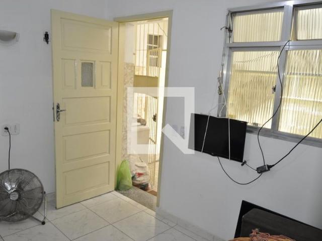 Casa aluguel em Região Geográfica Imediata do Rio de Janeiro, Região Metropolitana do Rio de Janeiro