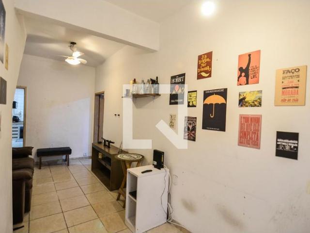 Casa aluguel em Região Geográfica Imediata do Rio de Janeiro, Região Metropolitana do Rio de Janeiro