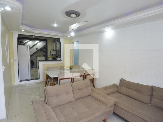 Casa aluguel em Região Geográfica Imediata do Rio de Janeiro, Região Metropolitana do Rio de Janeiro