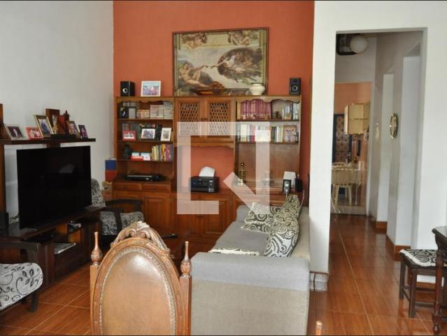 Casa aluguel em Região Geográfica Imediata do Rio de Janeiro, Região Metropolitana do Rio de Janeiro