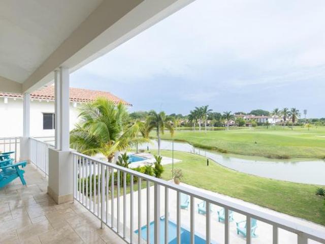 Casa en Venta en Buenaventura Golf & beach resort Oceanlake Villas