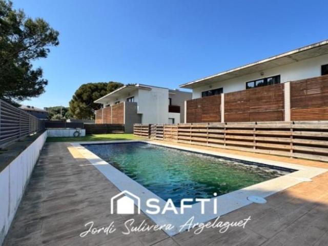 Casa en venta en Alt Empordà, Catalunya