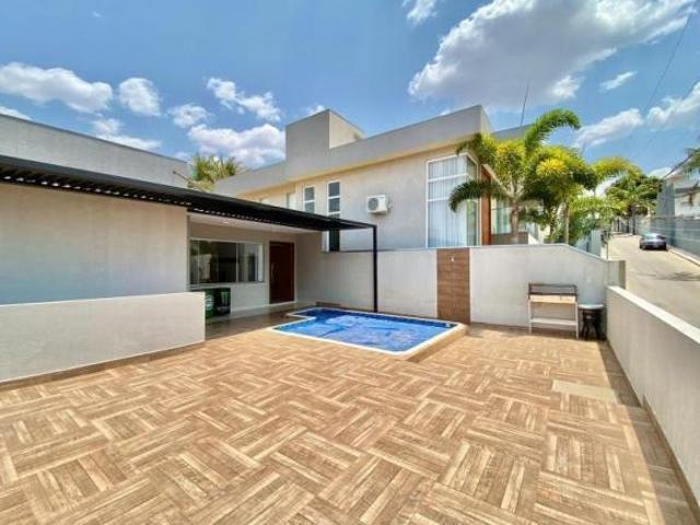 Casa venda em Região Geográfica Imediata do Distrito Federal, Região Integrada de Desenvolvimento do Distrito Federal e Entorno