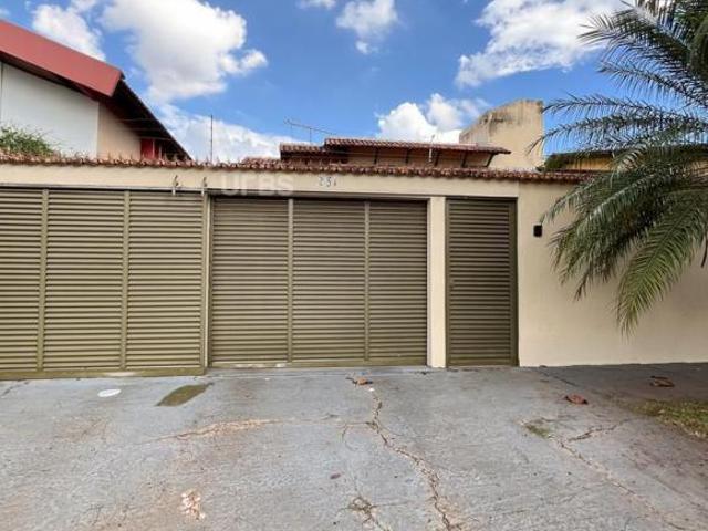 Casa venda em Região Geográfica Imediata de Goiânia, Goiânia