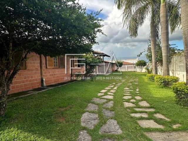 Casa venda em Região Geográfica Imediata de Águas Lindas de Goiás, Região Integrada de Desenvolvimento do Distrito Federal e Entorno