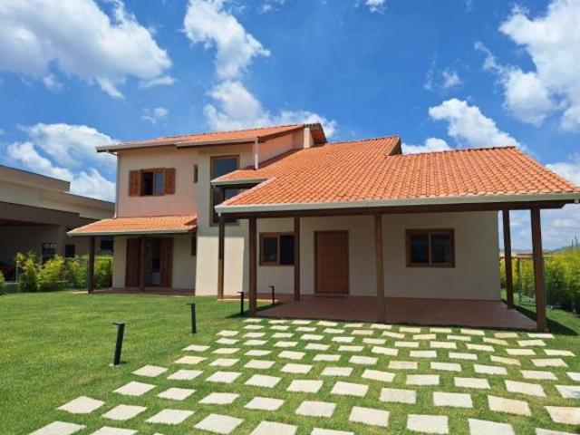 Casa venda em Piracaia