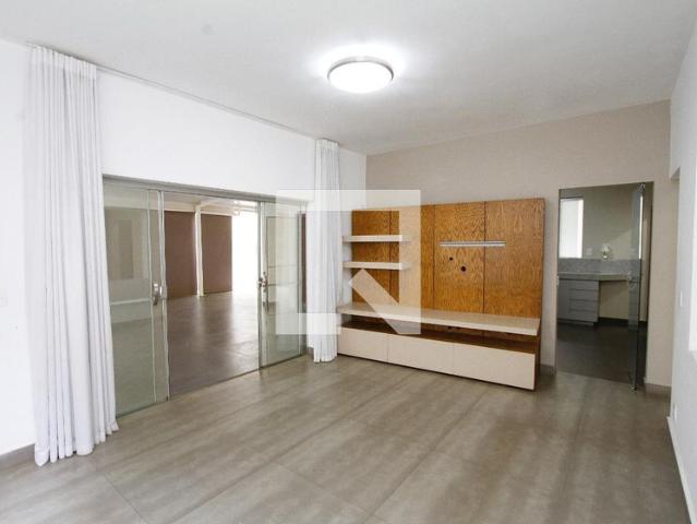 Casa aluguel em Regional Oeste, Belo Horizonte