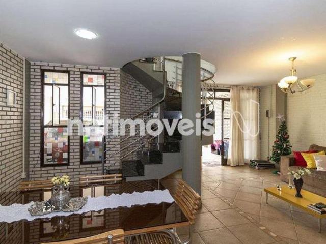 Casa venda em Região Geográfica Imediata do Distrito Federal, Região Integrada de Desenvolvimento do Distrito Federal e Entorno