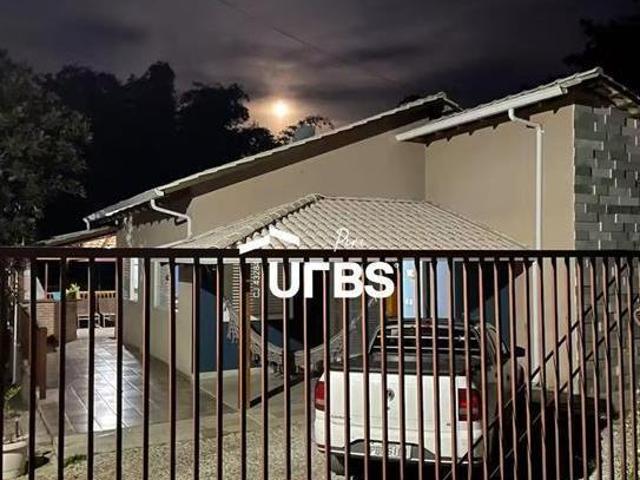 Casa venda em Região Geográfica Imediata de Anápolis, Região Integrada de Desenvolvimento do Distrito Federal e Entorno