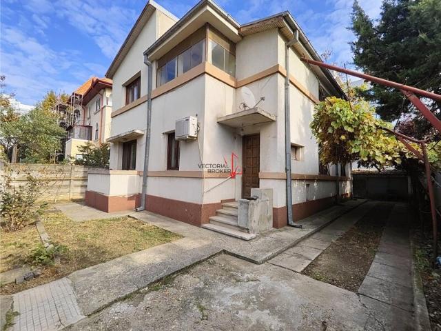 Casă vânzări în București