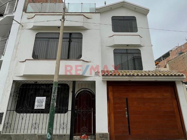 Casa venta en Viñedos de Surco, Santiago de Surco