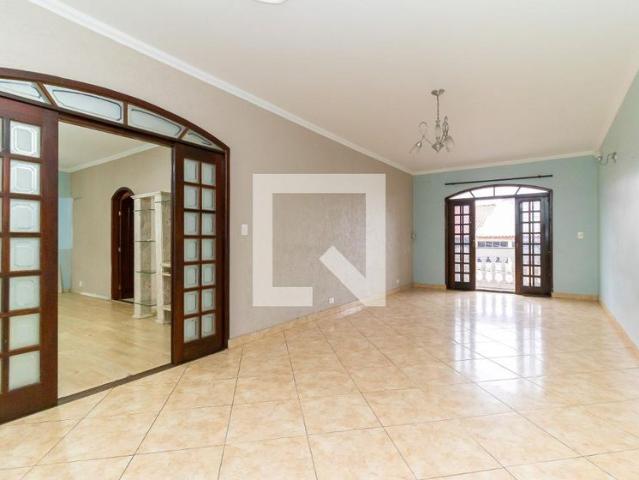 Casa aluguel em Parque Savoy City, São Paulo