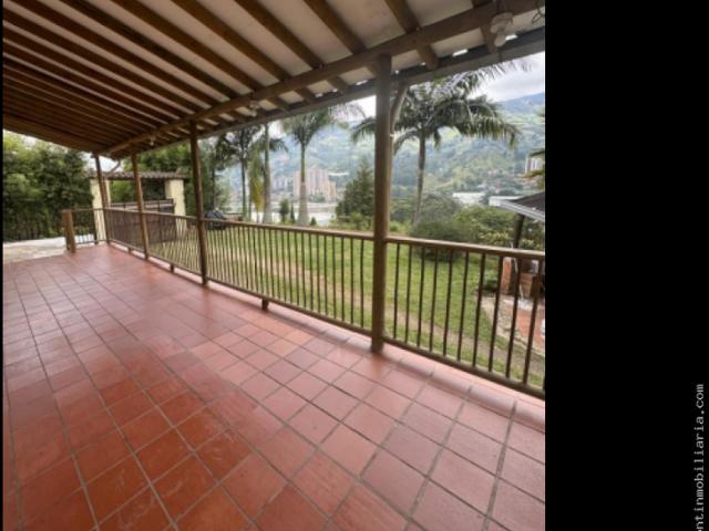 Casa en arriendo en La Tablaza, Valle de Aburrá