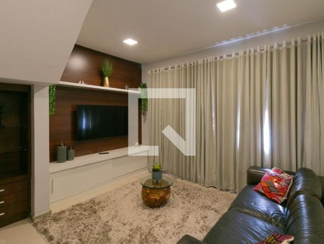 Casa aluguel em Jardim Guanabara, Belo Horizonte