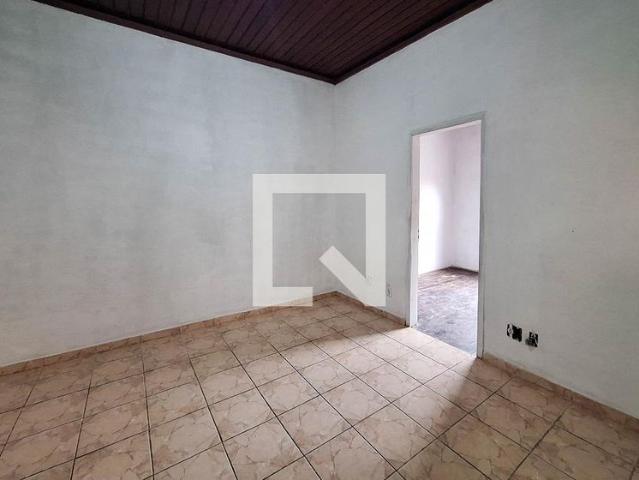 Casa aluguel em Região Geográfica Imediata do Rio de Janeiro, Região Metropolitana do Rio de Janeiro