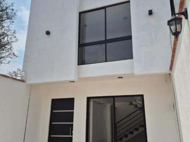 Casa en venta en Santa María Atzompa, Oaxaca