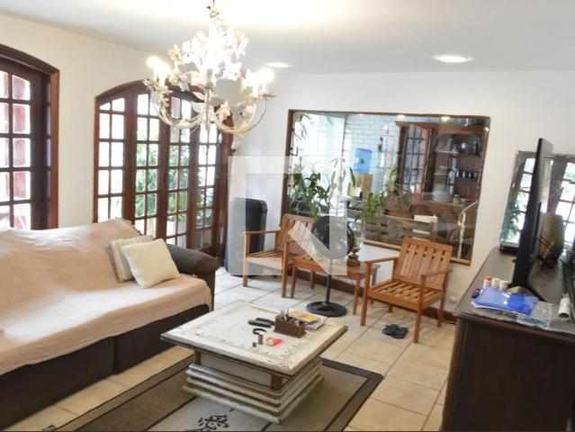 Casa aluguel em Região Geográfica Imediata do Rio de Janeiro, Região Metropolitana do Rio de Janeiro