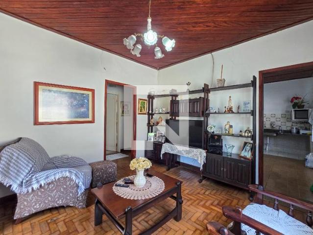 Casa aluguel em Região Imediata de São José dos Campos, Região Metropolitana do Vale do Paraíba e Litoral Norte