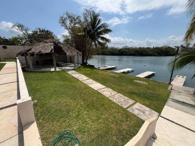 Casa en venta en Alvarado, Veracruz