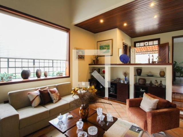 Casa aluguel em Região Geográfica Imediata de Belo Horizonte, Região Metropolitana de Belo Horizonte