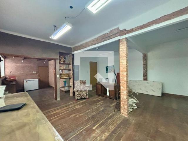 Casa aluguel em Região Geográfica Imediata do Rio de Janeiro, Região Metropolitana do Rio de Janeiro