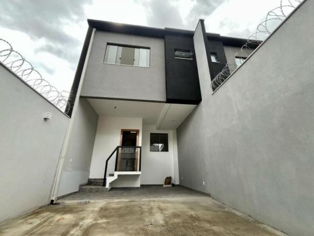 Casa venda em Cândida Ferreira, Contagem