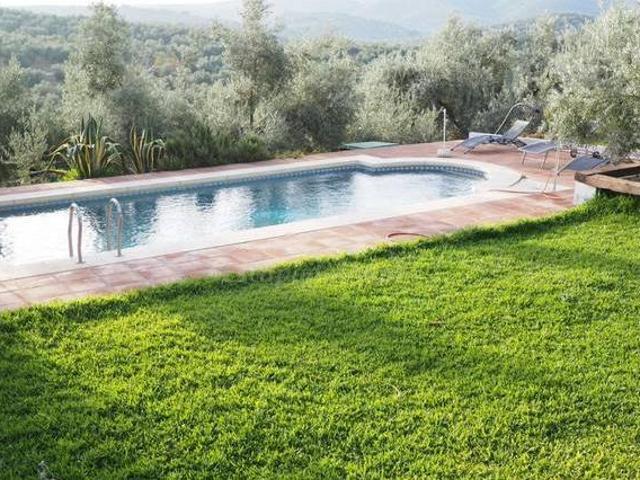 Casa en alquiler en Iznájar, Andalucía