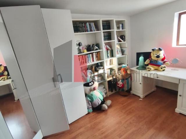 Casă vânzări în București