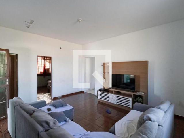 Casa aluguel em Belo Horizonte, Nossa Senhora da Glória