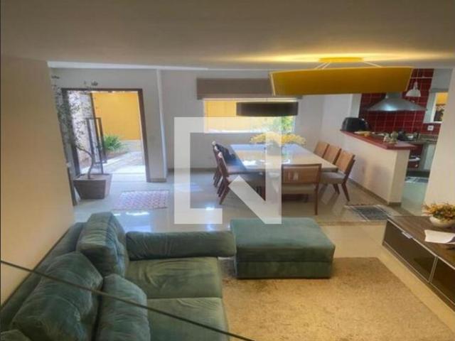 Casa aluguel em Região Geográfica Imediata de Macaé-Rio das Ostras, Macaé