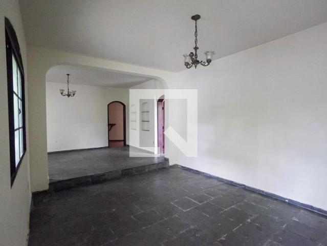 Casa aluguel em Regional Noroeste, Belo Horizonte