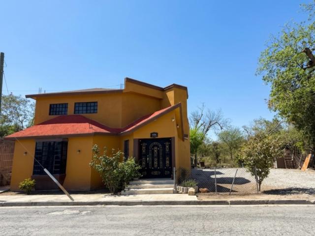 Casa en venta en Gloria Mendiola, Linares