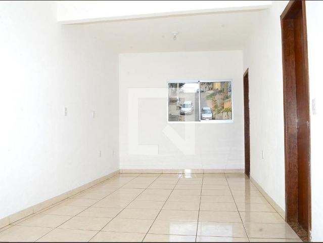 Casa aluguel em Região Geográfica Imediata de Belo Horizonte, Região Metropolitana de Belo Horizonte