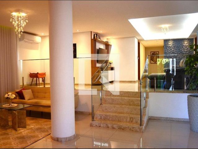 Casa aluguel em Regional Nordeste, Belo Horizonte