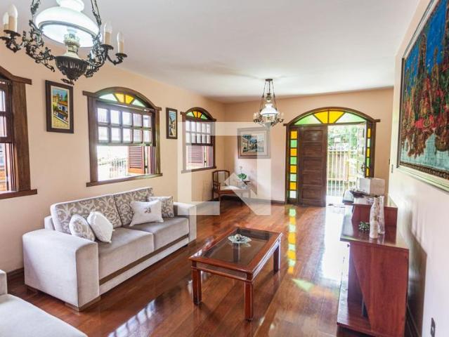 Casa venda em Região Geográfica Imediata de Belo Horizonte, Região Metropolitana de Belo Horizonte
