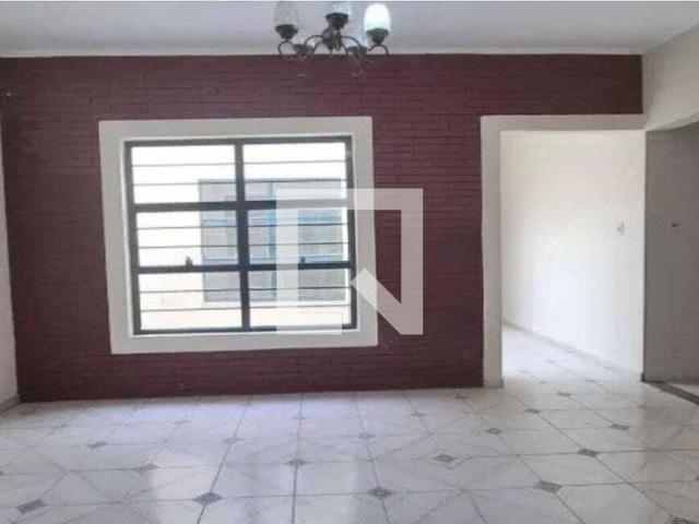 Casa aluguel em Região Geográfica Imediata de Belo Horizonte, Região Metropolitana de Belo Horizonte