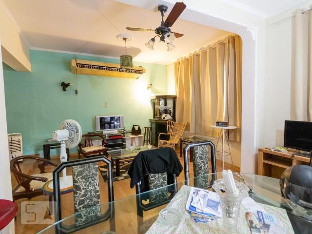 Casa aluguel em Região Geográfica Imediata do Rio de Janeiro, Região Metropolitana do Rio de Janeiro
