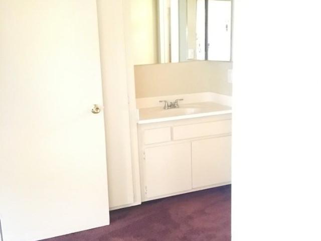 Apartment for rent in Hawthorne