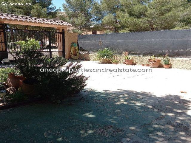 Casa en venta en Chinorlet, el Vinalopó Mitjà / El Vinalopó Medio