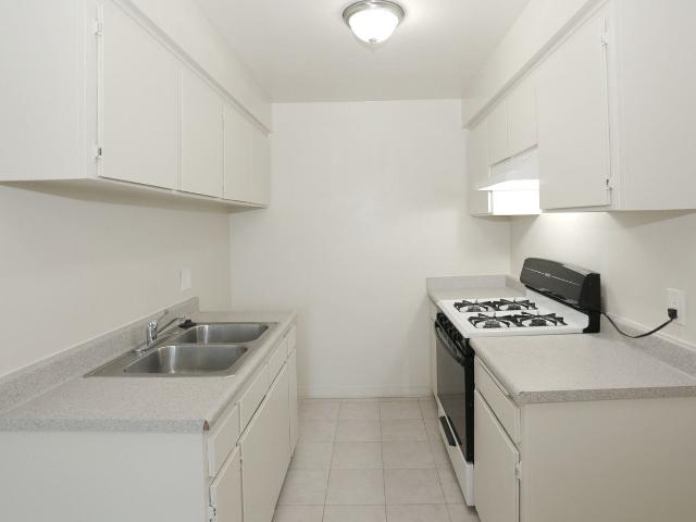 Apartment for rent in Hawthorne, California