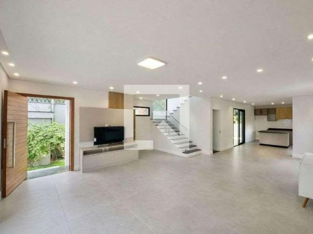 Casa aluguel em Região Imediata de São Paulo, Região Metropolitana de São Paulo