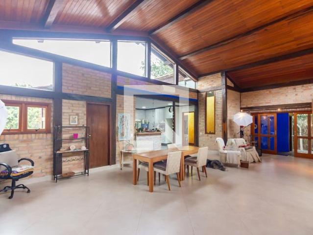 Casa aluguel em Região Imediata de São Paulo, Região Metropolitana de São Paulo