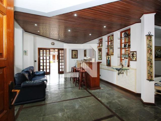 Casa aluguel em Região Imediata de São Paulo, Região Metropolitana de São Paulo