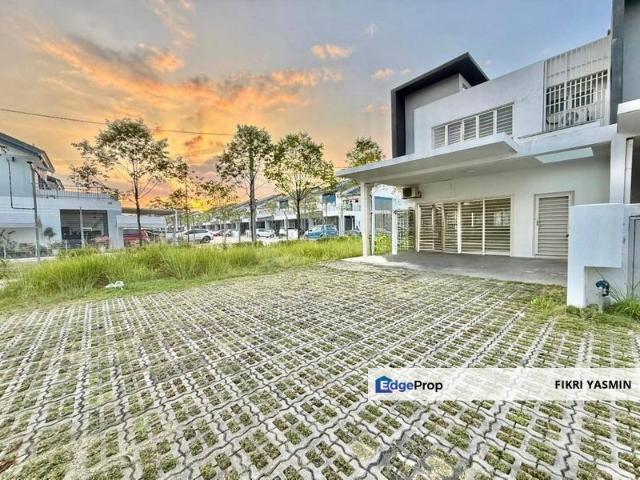 House for sale in Tanjong Sepat, Selangor