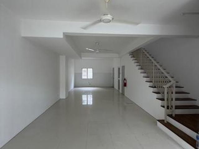 Terraced House for rent in Tanjong Sepat, Selangor